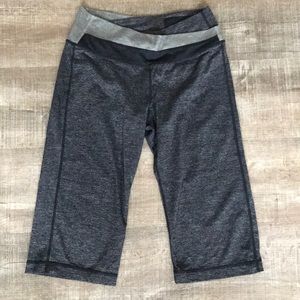 Size 6 lululemon crops